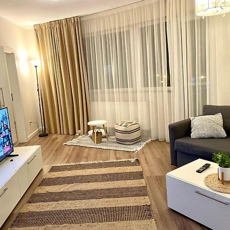 Moonlight Charming Shelter - 3Br 180º Balcony View Apartment Орадеа Екстериор снимка